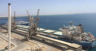 ميناء سفاجا يستقبل السفينتين بوسيدون اكسبريس والحرية2 ومغادرة دليلة اليوم