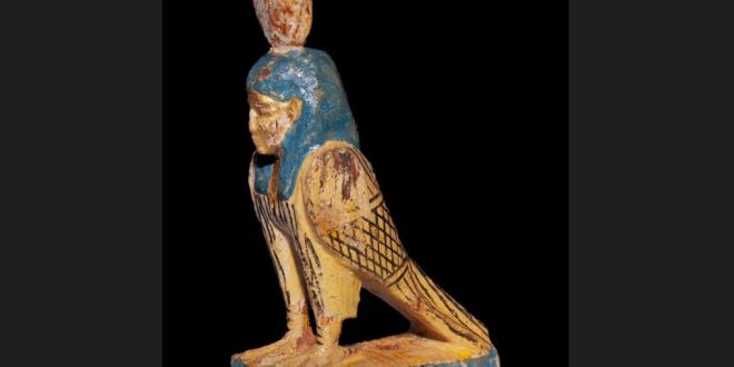 تعرف على القطع الأثرية المميزة لشهر يناير بالمتاحف المصرية