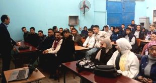 محاضرة تاريخية وأهمية السياحة لطلاب "المصرية الألمانية للتكنولوجيا" بأسيوط