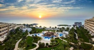 51 جزيرة طبيعية و33 صناعية .. البحرين : 3 منتجعات سياحية الأفخم