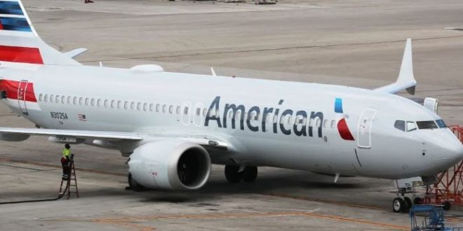 أمريكان إيرلاينز تغلق 3 مسارات طيران بسبب انخفاض الطلب ونقص الطيارين