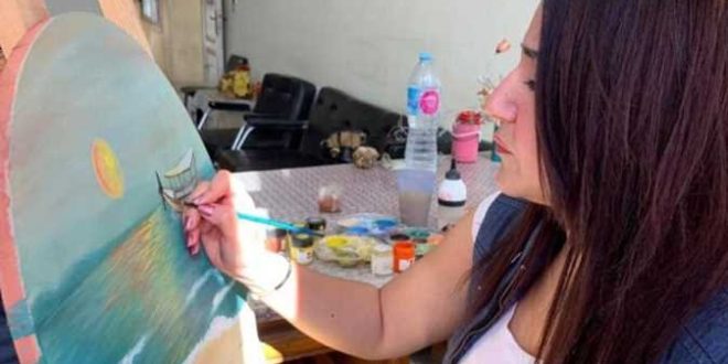 الفنانة التشكيلية داليا ناجح