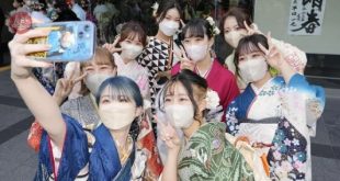 شركات الطيران اليابانية تخفف القيود المتعلقة بارتداء الكمامات 13 مارس