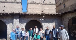 قنا تستحوذ علي قلوب السائحيين بمهد الحضارة نقادة