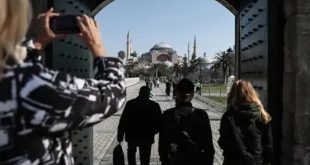 زيادة في عدد السياح الأجانب لمدينة إسطنبول بنسبة 77%