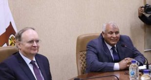 الزملوط يعرض للإتحاد الأوروبي مقومات الساحية العلاجية في الوادي الجديد