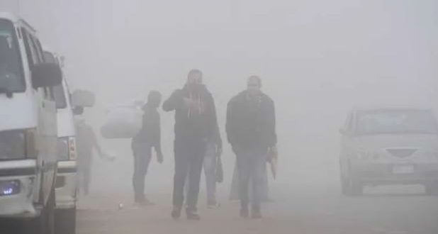 الشبورة تغلق منفذى الجميل والرسوة الجمركيين أمام السيارات في بورسعيد