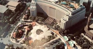 الشيوخ : قرار مجلس الوزراء بتحويل مجمع التحرير إلى فندق صائب