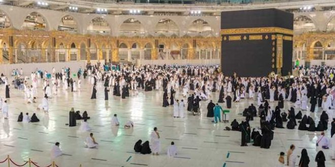 كيف تحصل على تأشيرة العمرة المجانية إلكترونيًا دون الذهاب إلى أي مكان؟