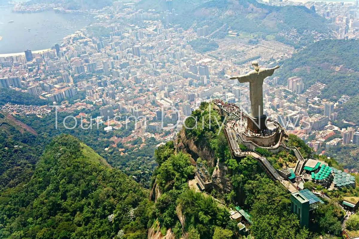 البرازيلالمثير للقلق أن إحدى الدراسات الإحصائية التي قارنت البرازيل والولايات المتحدة صنفت البرازيل باعتبارها الدولة الأكثر خطورة من حيث معدل القتل، رغم أن المعدلات الأمريكية كانت الأعلى من حيث جرائم الأسلحة العنيفة. 

