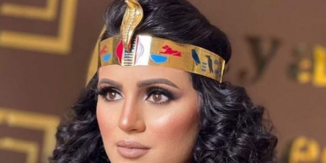 كرستينا كرم تغني من أجل السياحة المصرية وتطلق مبادرة «Egypt deserve»
