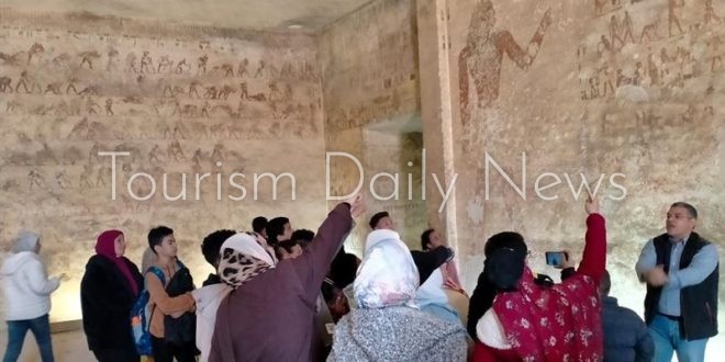رحلة نيلية لمنطقة أثار بنى حسن بأبو قرقاص لرفع الوعى السياحي