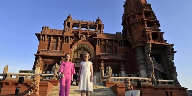 ملكة بلجيكا تفتتح معرضا مصوراً بقصر البارون إمبان