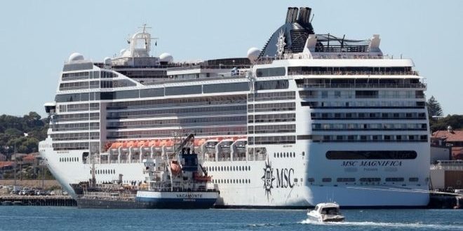 أول سفينة سياحية ترسو في اليابان بسبب مخاوف من ضياع حصتها