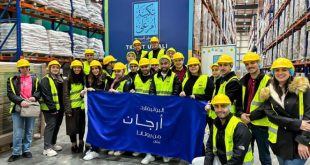 فندق البوليفارد ارجان يطلق حملة بمناسبة رمضان ويوزيع أغذية للأسر المحتاجة