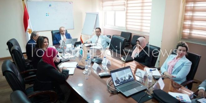 كمالي يناقش الخطة الاستثمارية لوزارة الاتصالات للعام المالي 23/2024