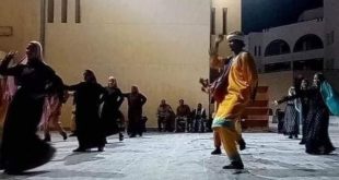 فرقة الغردقة للفنون الشعبية تقدم عرضاً فنياً ورقصات فلكولورية