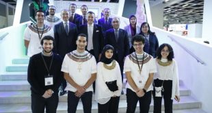 وزير السياحة يختتم مشاركته ببورصة برلين ITB بجولة في الجناح المصري