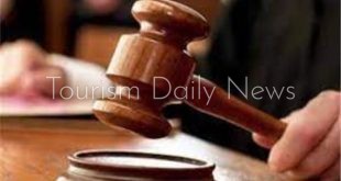 جنايات النزهة تحبس موظفين بمصر الطيران بتهمة الاستيلاء على 19 ألف دولار