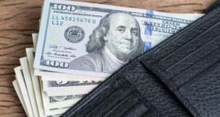 عليك الاحتفاظ بورقة نقدية كبيرة في محفظتك لهذا السبب