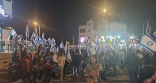 عاصفة قوية تضرب كاليفورنيا تجبر الآلاف على مغادرة منازلهم ومقتل شخصين