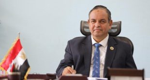 رئيس مصلحة الجمارك، الشحات غتورى