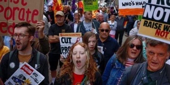 المخاوف من إضراب جديد ببريطانيا تشل حركة الأوروبيين .. أكبر إغلاق للمدارس