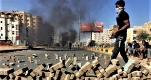 اشتباكات في محيط القصر الرئاسي بالخرطوم وتمتد إلى جسر النيل الأبيض