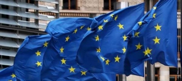 الاتحاد الأوروبي يعترض على مقترح أمريكي بفرض حظر على الصادرات إلى روسيا