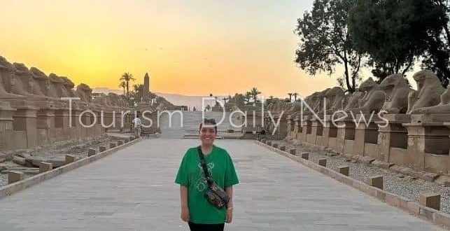 مي كساب تروج للسياحة المصرية بصور من معالم الأقصر