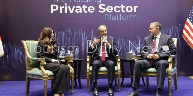 خلال لقائه بأعضاء غرفة التجارة الأمريكية بالقاهرة الدكتور عمرو طلعت وزير الاتصالات وتكنولوجيا المعلومات: