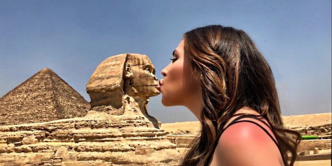 عبد العزيز : السياح أمنين في مصر ودول اخرى تحذرهم من السطو والسرقة