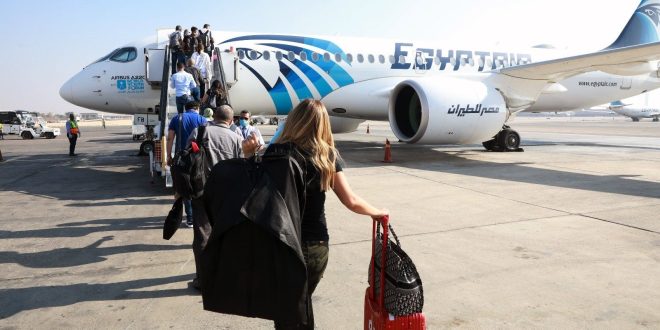 ضريبة جديدة على دخول المسارح والملاهي و100جنيه رسم مغادرة على المصريين فقط