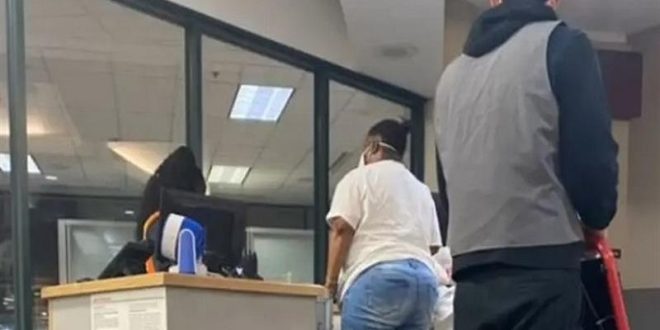 شركة طيران أميركية تزن المسافرين البدناء قبل السماح بصعودهم للطائرة