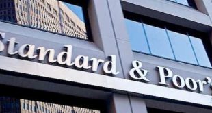 ستاندرد أند بورز تخفض نظرتها المستقبلية للبنك الأهلي ومصر والتجاري لسلبية
