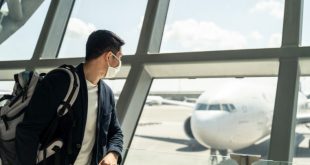 ارتفاع أسعار رحلات الطيران والعطلات بسبب إغلاق مجال أوكرانيا وروسيا الجوي