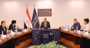 وزير الاتصالات يستقبل رئيس شركة سامسونج للإلكترونيات - مصر