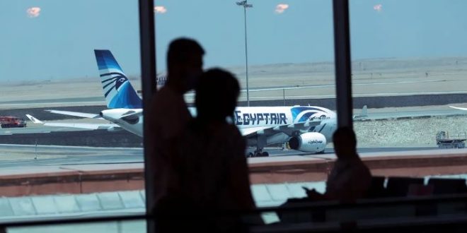 مصر تبدأ تنفيذ خطة لدعم السياحة تعتمد على الطيران منخفض التكاليف