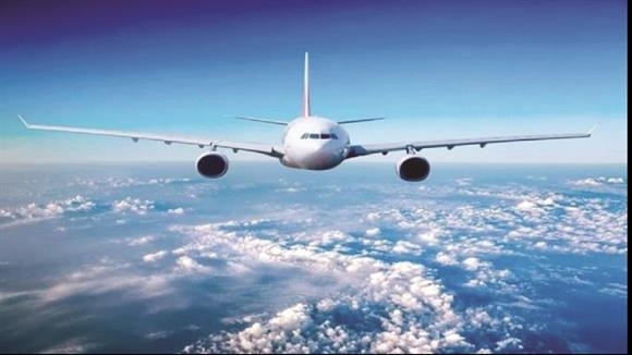 حزب الخضر يطالب بفرض رسوم جديدة على رحلات الطيران الخاصة