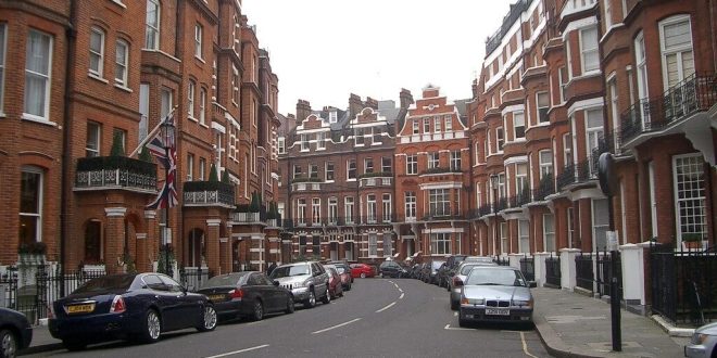 إيرادات الغرف وإشغالات فنادق لندن الأعلى منذ نوفمبر 2022