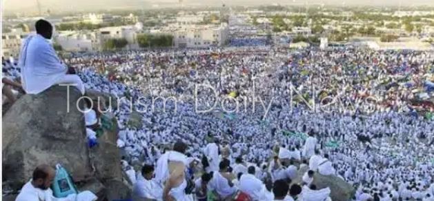 بعثة الحج السياحي تتواصل مع شركات الطوافة لتذليل كل العقبات ونجاح الموسم