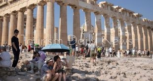 السياحة الزائدة تضع الأكروبوليس بأثينا في ورطة هذا العام .. كن مستعدًا