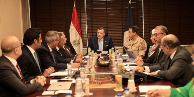أسعار تذاكر دخول المتحف المصري الكبير واستمرار تركيب وتثبيت الآثار الثقيلة
