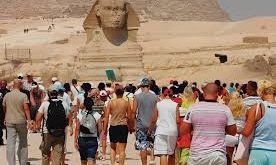 السياح الإيرانيين تتوجه إلى مصر