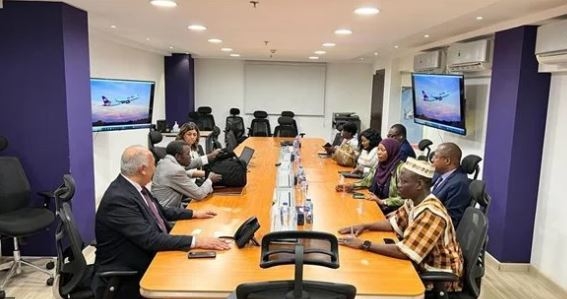 "الطيران" تنظم زيارات ميدانية لوزير نقل بوركينا فاسو لشركات وهيئات الوزارة