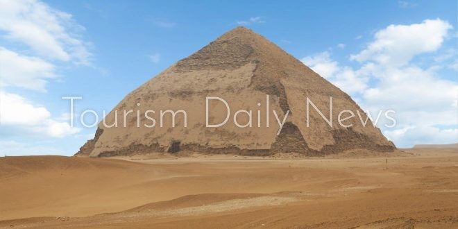 هرم دهشور المنحني آمن