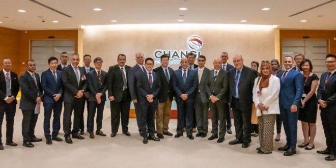 مذكرتا تفاهم بين ميناء القاهرة وشانجي لتطوير المطار وتشغيل مدينة البضائع