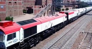 مصر تسعى لجمع 40 مليون دولار من بيع تذاكر القطارات بالدولار للأجانب