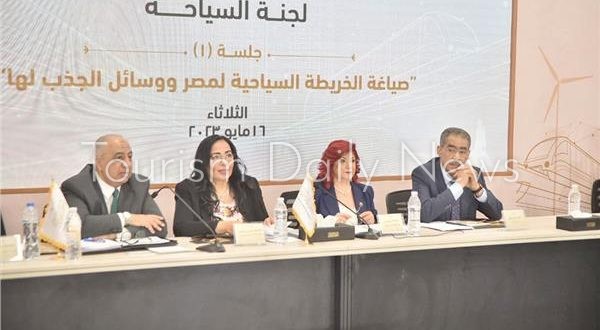 الحوار الوطني يوصي بتوسيع تراخيص المنشآت والشركات السياحية لمواجهة الطلب