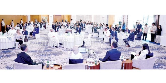 نقاش موسع حول مشاركة المنشآت السياحية في دعم الاقتصاد البحريني